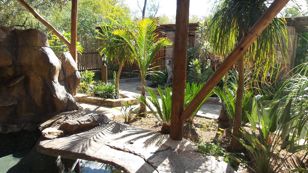 Beyond The Boma Boutique Guesthouse Marloth Park Extérieur photo