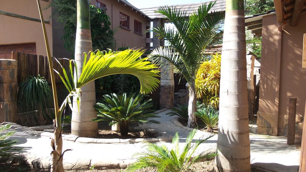 Beyond The Boma Boutique Guesthouse Marloth Park Extérieur photo