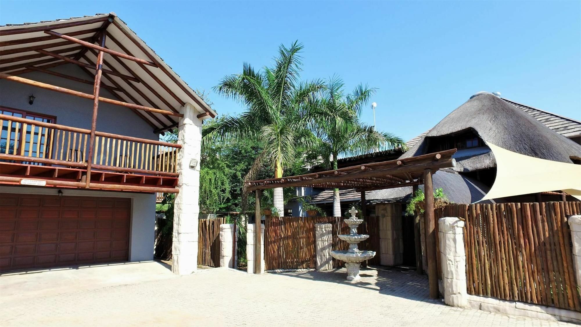 Beyond The Boma Boutique Guesthouse Marloth Park Extérieur photo